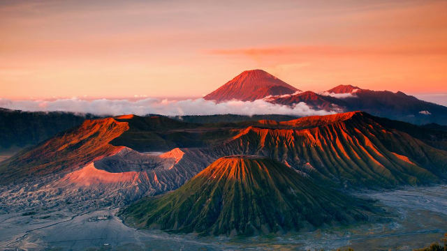 Keindahan dan Misteri Gunung Bromo